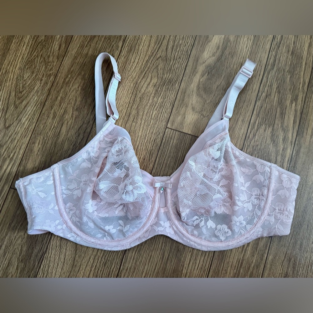 Curvy Couture Luxe Lace Underwire Bra Sz 40C Pink 1299